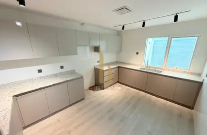 Villa - 4 Bedrooms - 4 Bathrooms for rent in Umm Suqeim 1 Villas - Umm Suqeim 1 - Umm Suqeim - Dubai Villa - 4 Bedrooms - 4 Bathrooms for rent in Umm Suqeim 1 Villas - Umm Suqeim 1 - Umm Suqeim - Dubai