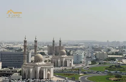 Apartment - 2 Bedrooms - 3 Bathrooms for rent in New Al Taawun Road - Al Taawun - Sharjah
