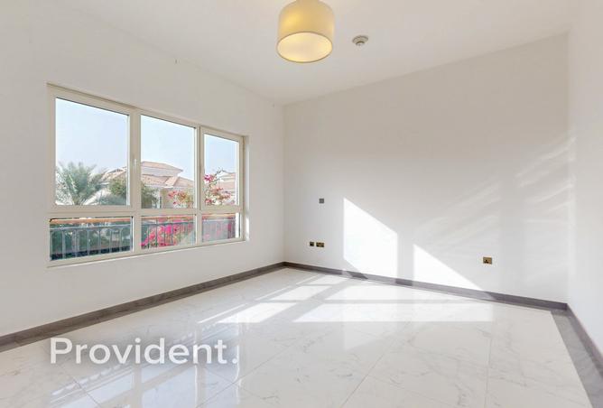 16022061 - Property Image 2