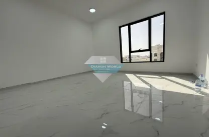 Apartment - 3 Bedrooms - 2 Bathrooms for rent in Shakhbout City - Abu Dhabi
