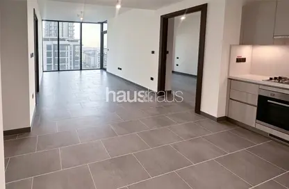 شقة - 2 غرف نوم - 1 حمام للايجار في برج The Crest C - ذا كريست - صبحا هارتلاند - مدينة الشيخ محمد بن راشد - دبي