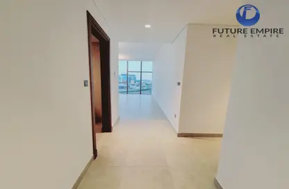 Apartment - 2 Bedrooms - 3 Bathrooms for rent in Airport Road Area - Al Garhoud - Dubai