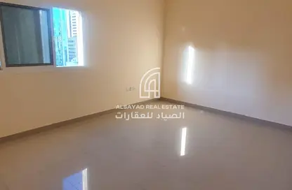 شقة - 2 غرف نوم - 2 حمامات للايجار في التعاون 1 - أبراج التعاون - الخان - الشارقة