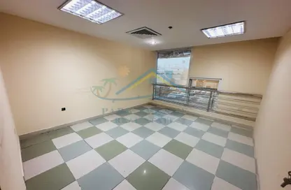 Business Centre - Studio - 1 Bathroom for rent in Al Falah Street - City Downtown - Abu Dhabi