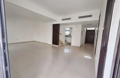 Villa - 3 Bedrooms - 4 Bathrooms for rent in Nasma Residence - Al Tai - Sharjah