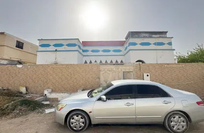 فيلا - استوديو - 3 حمامات للبيع في الصبخة - ضاحية الرقة - الشارقة فيلا - استوديو - 3 حمامات للبيع في الصبخة - ضاحية الرقة - الشارقة