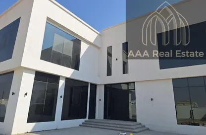 Villa - 4 Bedrooms - 6 Bathrooms for rent in Al Aweer 1 - Al Aweer - Dubai Villa - 4 Bedrooms - 6 Bathrooms for rent in Al Aweer 1 - Al Aweer - Dubai