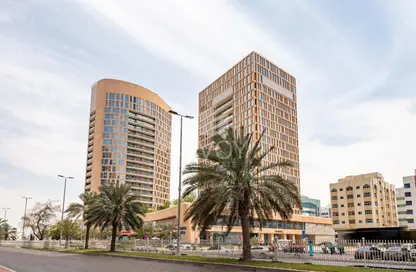 Apartment - 3 Bedrooms - 4 Bathrooms for rent in United Square - Al Khalidiya - Abu Dhabi