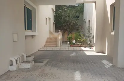 فيلا - 5 غرف نوم - 6 حمامات للايجار في فيلات البطين - البطين - أبوظبي