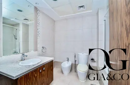 Apartment - 3 Bedrooms - 4 Bathrooms for sale in Executive Tower F - Executive Towers - Business Bay - Dubai