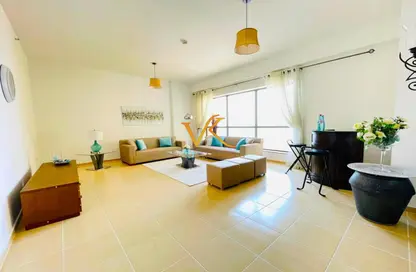 Apartment - 3 Bedrooms - 4 Bathrooms for rent in Rimal 3 - Rimal - Jumeirah Beach Residence - Dubai