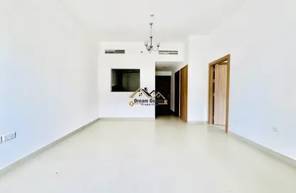 Apartment - 1 Bedroom - 2 Bathrooms for rent in Belle Vue Building - Al Warsan 4 - Al Warsan - Dubai