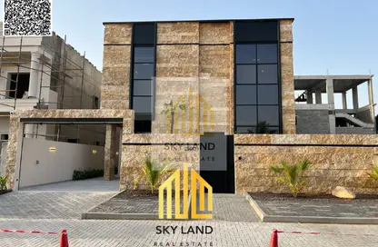 Villa - 5 Bedrooms - 7 Bathrooms for sale in Ajman Hills - Al Alia - Ajman
