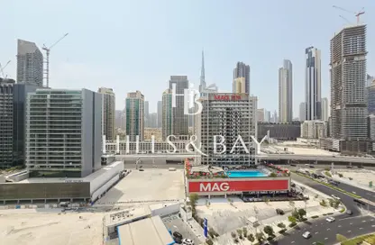 شقة - 2 غرف نوم - 3 حمامات للايجار في برج كورال - الخليج التجاري - دبي