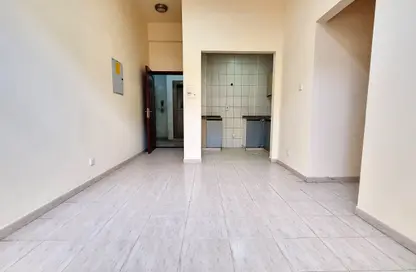 Apartment - 1 Bedroom - 1 Bathroom for rent in Naif - Deira - Dubai