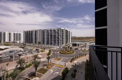Apartment - 1 Bedroom - 2 Bathrooms for rent in Waters Edge - Yas Island - Abu Dhabi