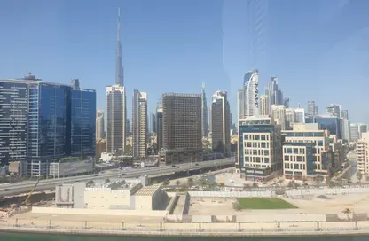 Apartment - 1 Bedroom - 1 Bathroom for rent in Mayfair Residency - Business Bay - Dubai