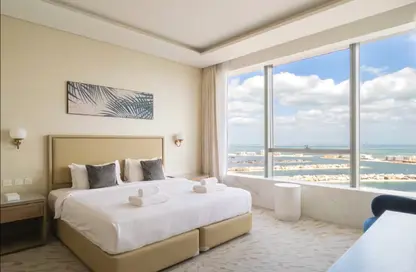 Apartment - 1 Bedroom - 2 Bathrooms for rent in The Palm Tower - Palm Jumeirah - Dubai