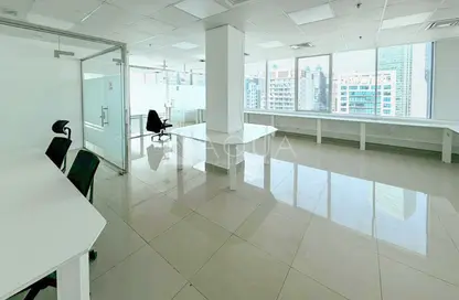 Office Space - Studio for rent in Capital Golden Tower - Business Bay - Dubai