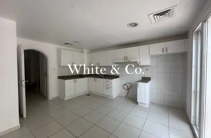 Townhouse - 2 Bedrooms - 3 Bathrooms for rent in Springs 2 - The Springs - Dubai