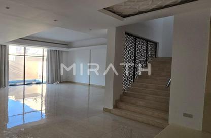 Villa - 5 Bedrooms - 5 Bathrooms for rent in Jumeirah 3 Villas - Jumeirah 3 - Jumeirah - Dubai