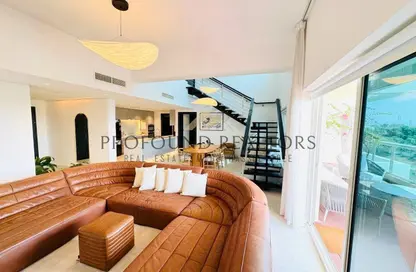 Apartment - 3 Bedrooms - 4 Bathrooms for sale in Cluster A - Jumeirah Heights - Jumeirah Islands - Dubai