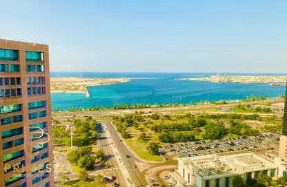 شقة - 3 غرف نوم - 5 حمامات للايجار في برج الريم - شارع الكورنيش - أبوظبي