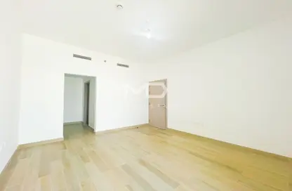Apartment - 2 Bedrooms - 3 Bathrooms for rent in Waters Edge - Yas Island - Abu Dhabi