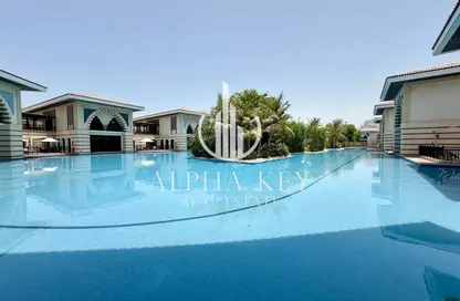 Villa - 5 Bedrooms - 6 Bathrooms for sale in Jumeirah Zabeel Saray - The Crescent - Palm Jumeirah - Dubai