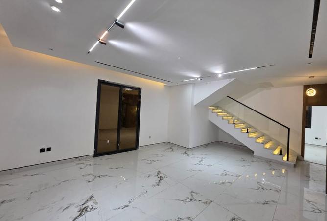 15995365 - صورة العقار 2