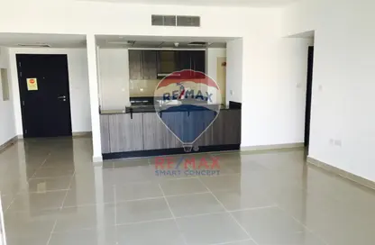 Apartment - 2 Bedrooms - 2 Bathrooms for sale in Tower 33 - Al Reef Downtown - Al Reef - Abu Dhabi