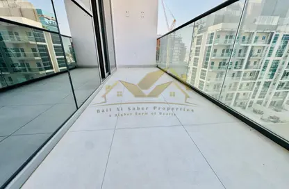 Apartment - 2 Bedrooms - 3 Bathrooms for rent in Jumeirah Garden City - Al Satwa - Dubai