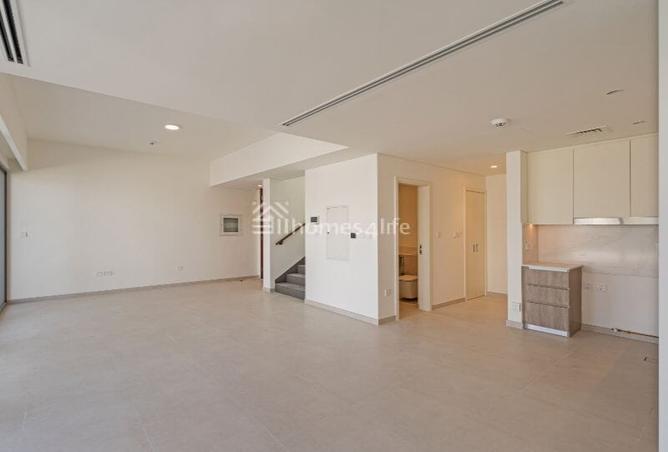 16050000 - Property Image 3