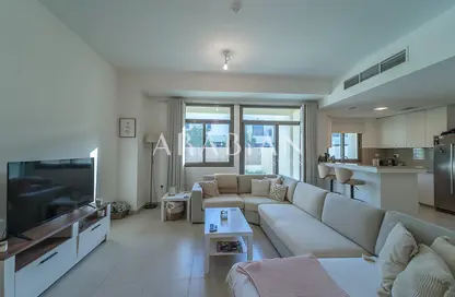 Townhouse - 3 Bedrooms - 4 Bathrooms for sale in Naseem Townhouses - Town Square - Dubai