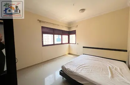 Apartment - 2 Bedrooms - 2 Bathrooms for rent in Al Khan 9 building - Al Khan - Sharjah