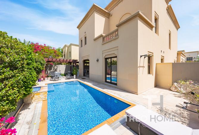 Villa - 4 Bedrooms - 4 Bathrooms for sale in Casa - Arabian Ranches 2 - Dubai
