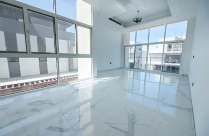 Villa - 5 Bedrooms - 5 Bathrooms for sale in Nad Al Sheba Gardens - Nad Al Sheba 1 - Nad Al Sheba - Dubai