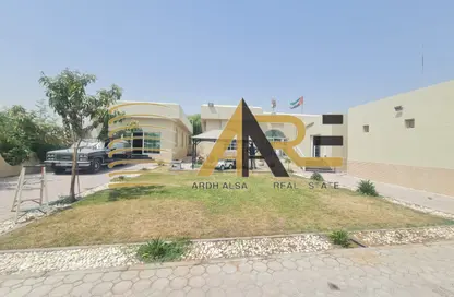 Villa - 4 Bedrooms - 6 Bathrooms for rent in Al Ramaqiya - Wasit - Sharjah