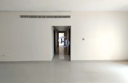 شقة - 2 غرف نوم - 2 حمامات للايجار في مبنى مويلح - مويلح - الشارقة