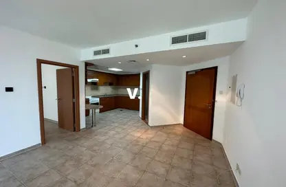 Apartment - 1 Bedroom - 2 Bathrooms for rent in UP Tower - Sheikh Zayed Road - Dubai Apartment - 1 Bedroom - 2 Bathrooms for rent in UP Tower - Sheikh Zayed Road - Dubai