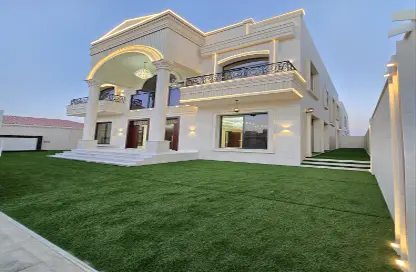 Villa - 5 Bedrooms - 7 Bathrooms for sale in Al Yasmeen 1 - Al Yasmeen - Ajman