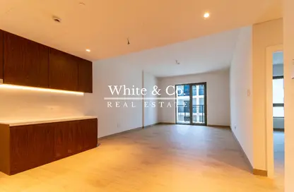 Apartment - 1 Bedroom - 1 Bathroom for rent in La Rive - Building 3 - La Mer - Jumeirah - Dubai
