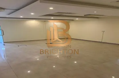 Office Space - Studio - 2 Bathrooms for rent in Al Neem Tower - Khalifa Street - Abu Dhabi