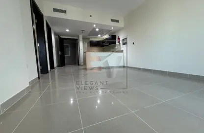 Apartment - 1 Bedroom - 2 Bathrooms for rent in Red Residency - Dubai Sports City - Dubai