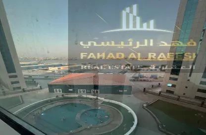 شقة - غرفة نوم - 2 حمامات للبيع في أورينت تاور 1 - أورينت تاور - البستان - عجمان