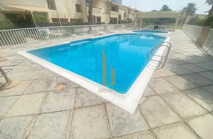 فيلا - 4 غرف نوم - 4 حمامات للايجار في فلل جميرا 3 - جميرا 3 - الجميرا - دبي