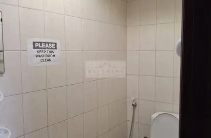 Shop - Studio - 1 Bathroom for rent in Building T05 - Spain Cluster - International City - Dubai