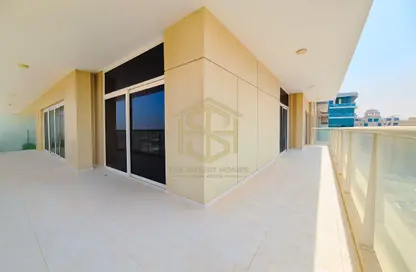 Apartment - 2 Bedrooms - 3 Bathrooms for rent in Rose Home - Oud Metha - Bur Dubai - Dubai