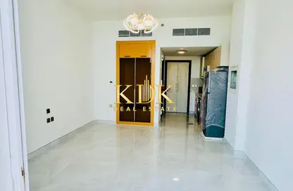 شقة - 1 حمام للايجار في سكايز من دانوب - ارجان - دبي شقة - 1 حمام للايجار في سكايز من دانوب - ارجان - دبي