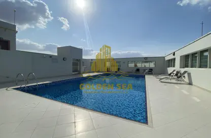 Pool image for: Apartment - 3 Bedrooms - 4 Bathrooms for rent in Canal View Building - Al Raha Beach - Abu Dhabi, Image 1